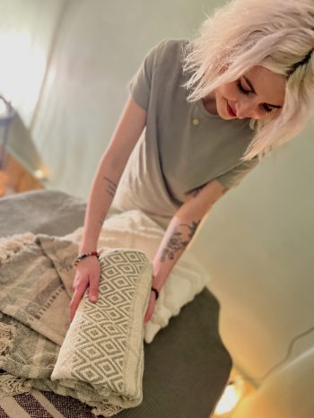 Soin de rêve PAU | Elina - Praticienne bien-être